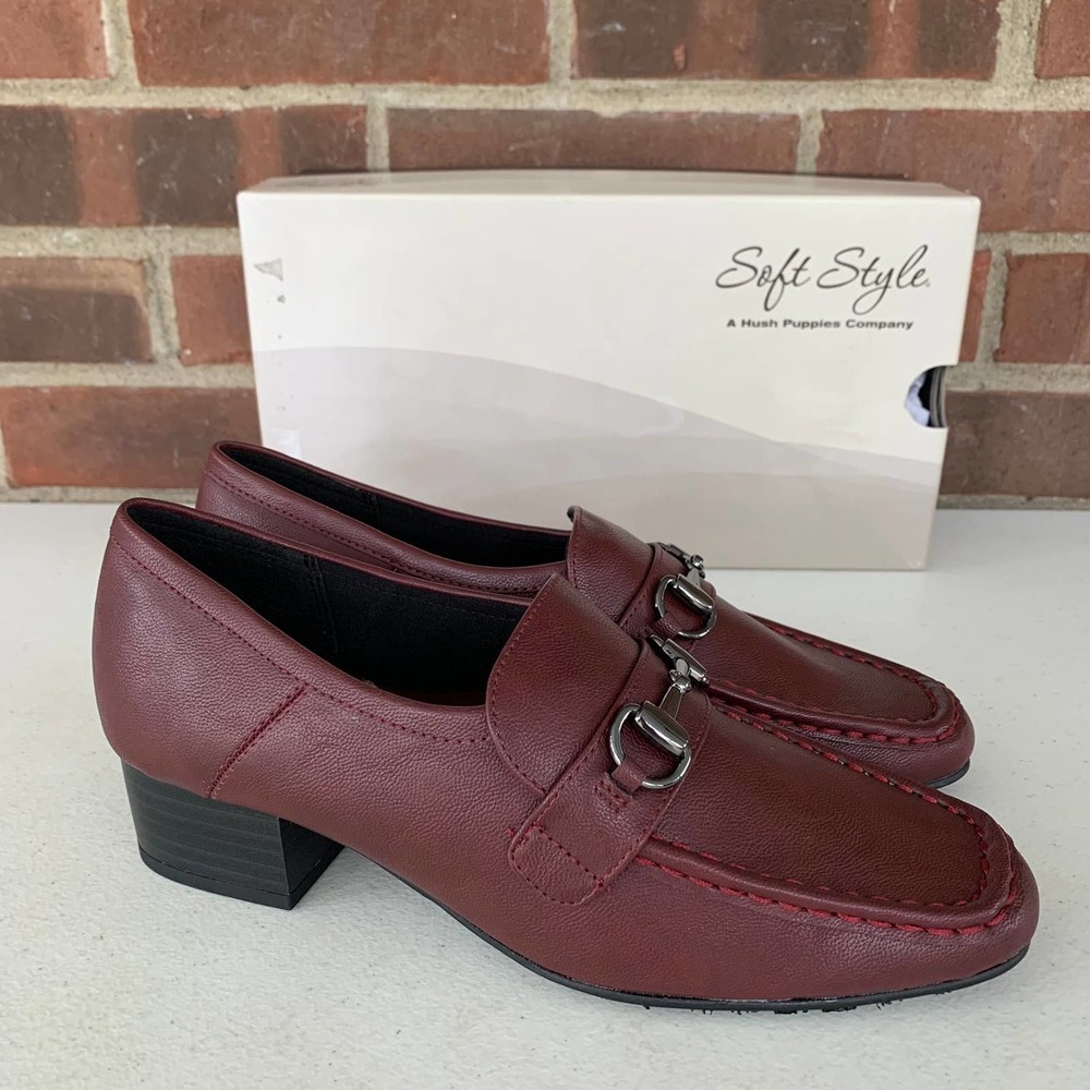 Soft Style Ginny Wine slip on Moc Toe Block Heeled Pump Women's US 7 M